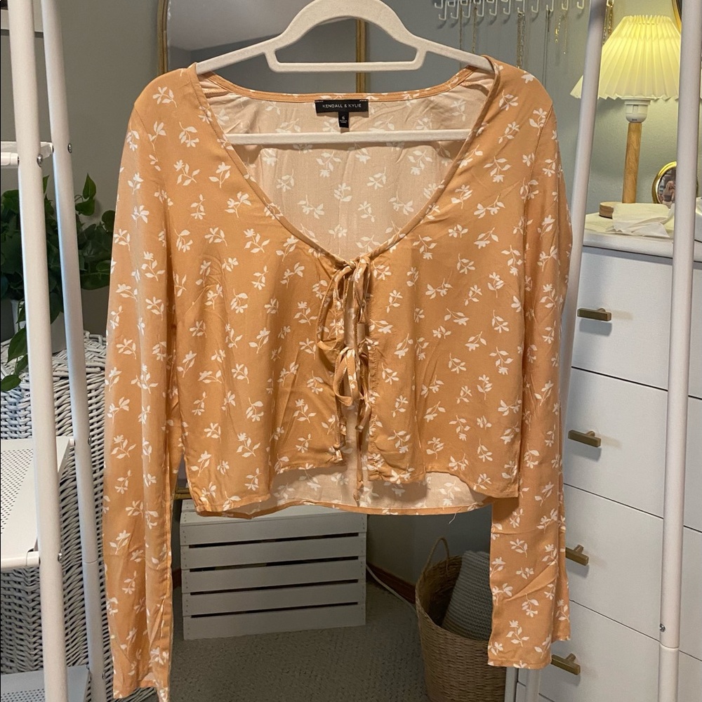 Kendall & Kylie/Pacsun Linen Blouse